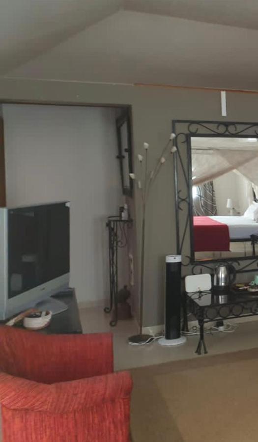 Vila Fadu'Gh Somone Exteriér fotografie