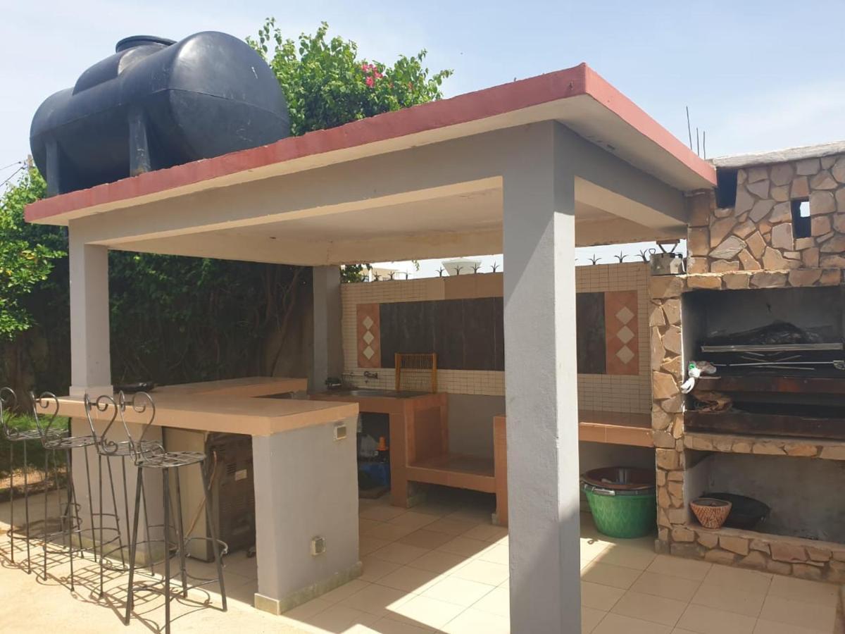 Vila Fadu'Gh Somone Exteriér fotografie